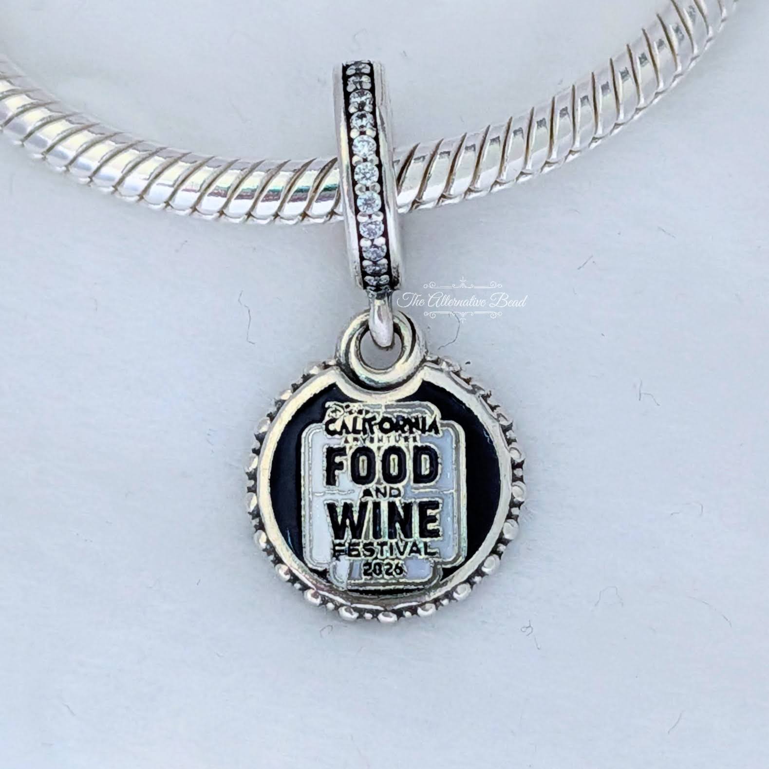 Disney x Pandora DCA Food & Wine Festival 2026 Chef Goofy Dangle Charm silver and multicolor sterling-silver and enamel Dangle by The Alternative Bead. Your Jewelry Retailer from Germany