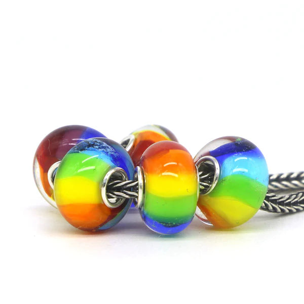 VIP-CHARMS Rainbow Color 1pcs rainbow glass Bead by The Alternative Bead. Your official VIP-CHARMS Retailer from Germany