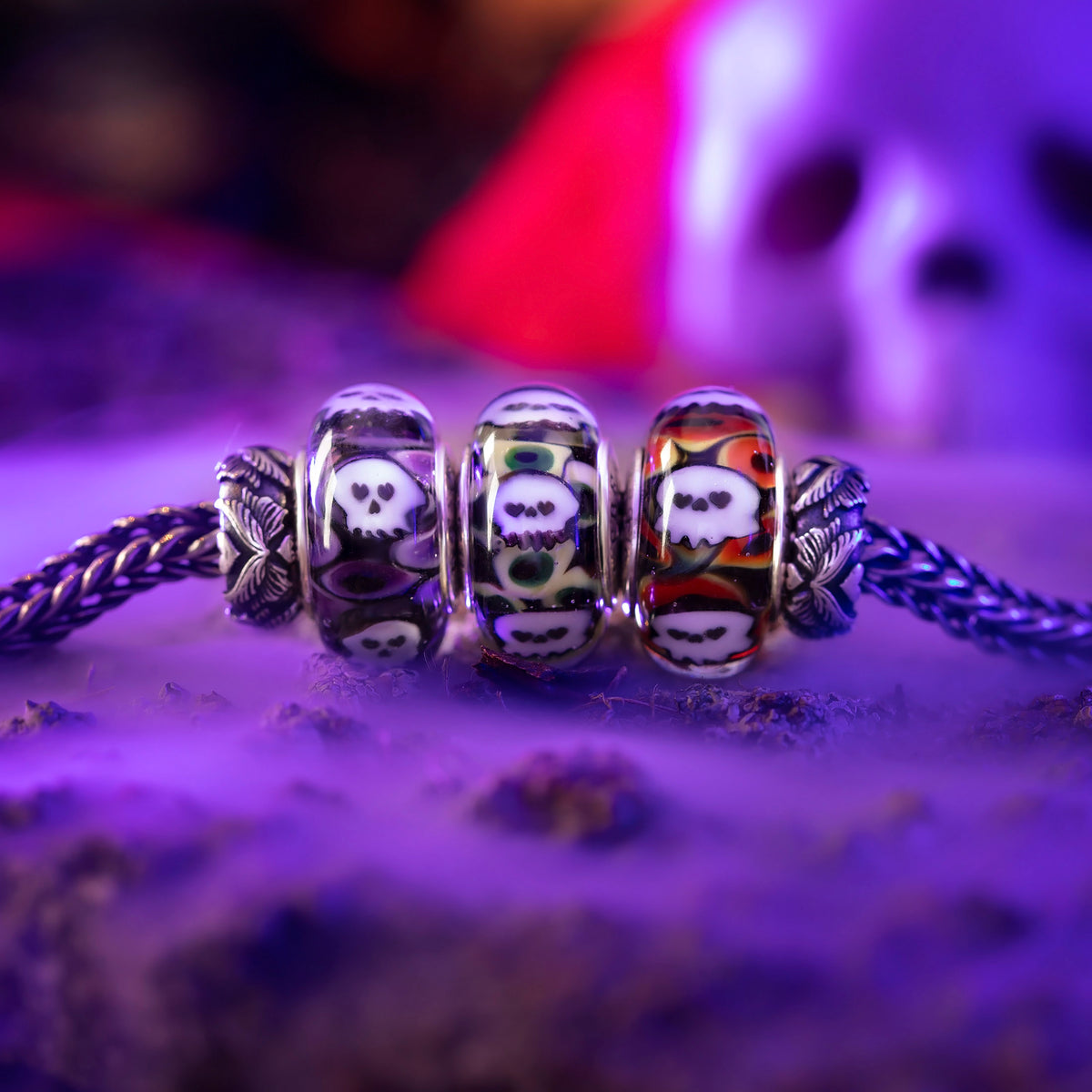 Elfbeads Fire Skulls orange glass Bead by The Alternative Bead. Your official Elfbeads Retailer from Germany