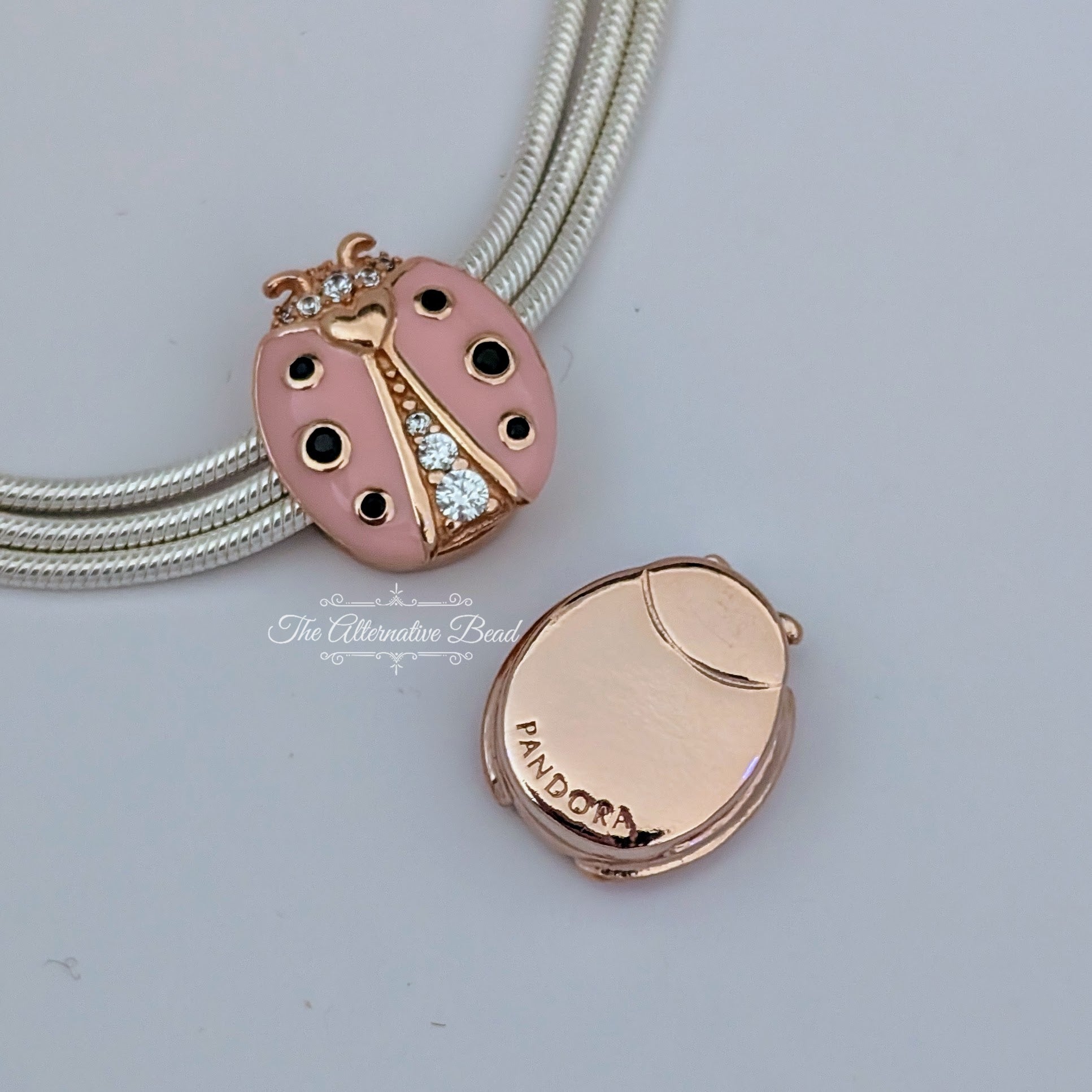 Pandora Reflexions Ladybird Clip pink; black rose-gold Clip by The Alternative Bead. Your official Pandora Retailer from Germany