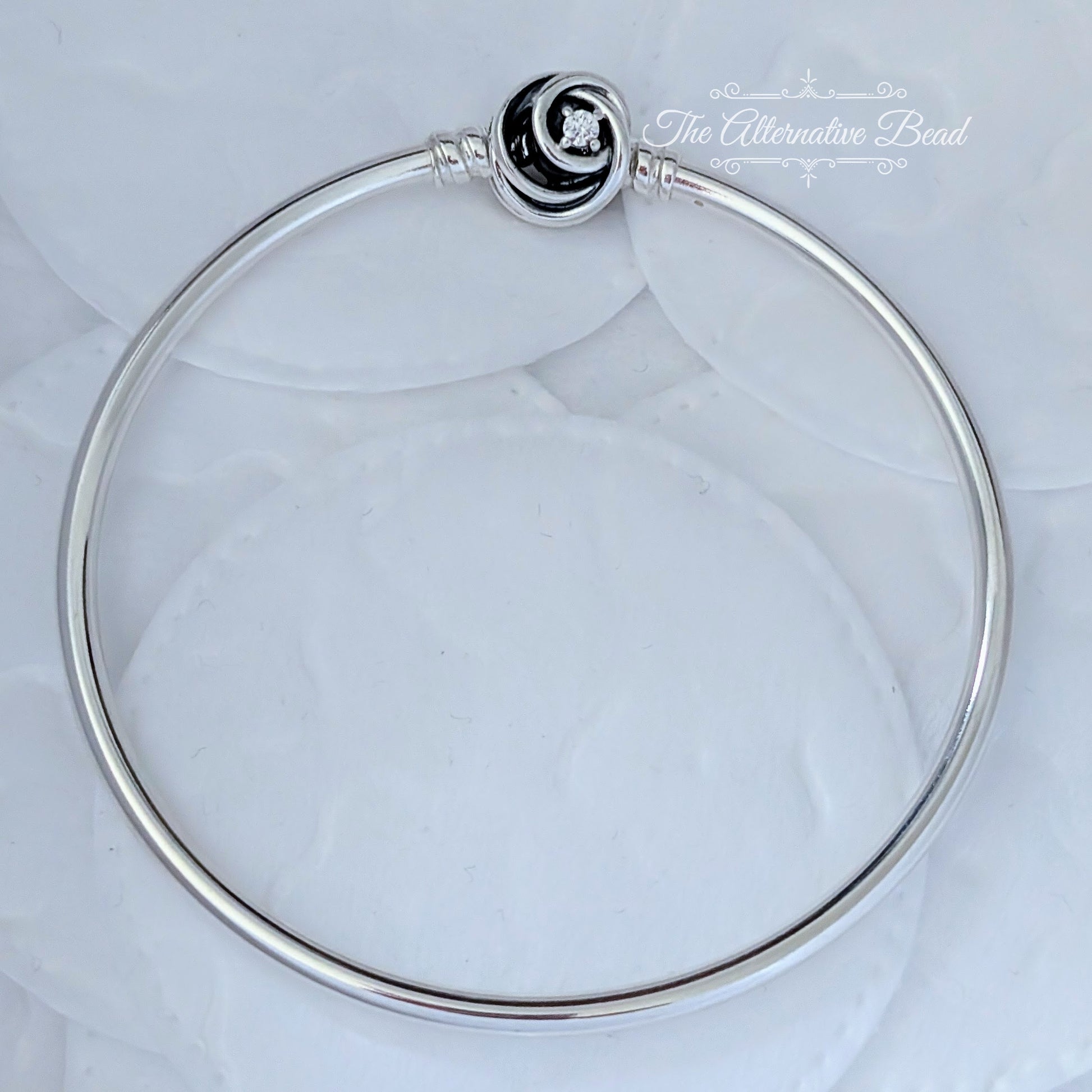 Pandora Moments Encircled Clasp Bangle silver sterling-silver Bangle by The Alternative Bead. Your official Pandora Retailer from Germany