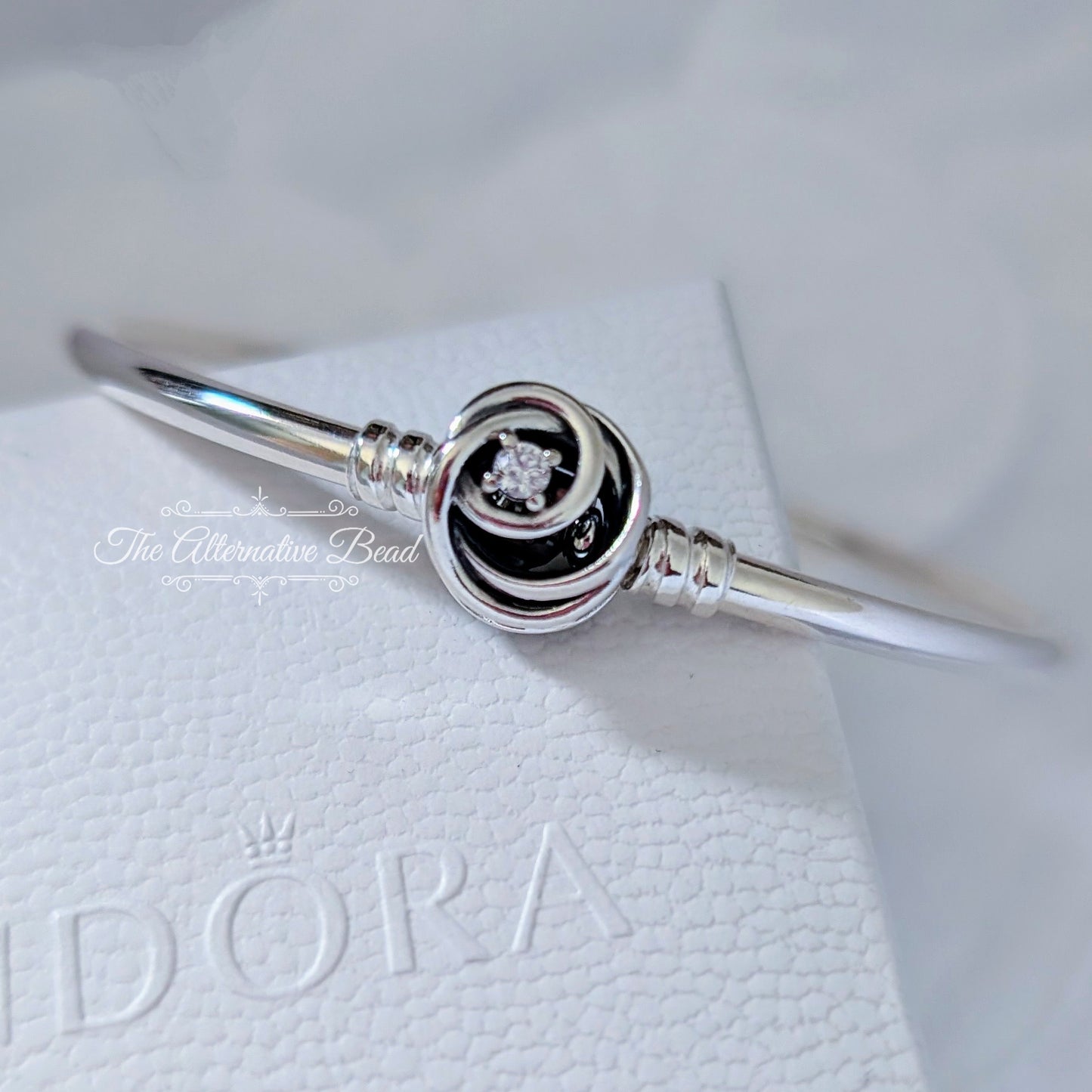 Pandora Moments Encircled Clasp Bangle silver sterling-silver Bangle by The Alternative Bead. Your official Pandora Retailer from Germany