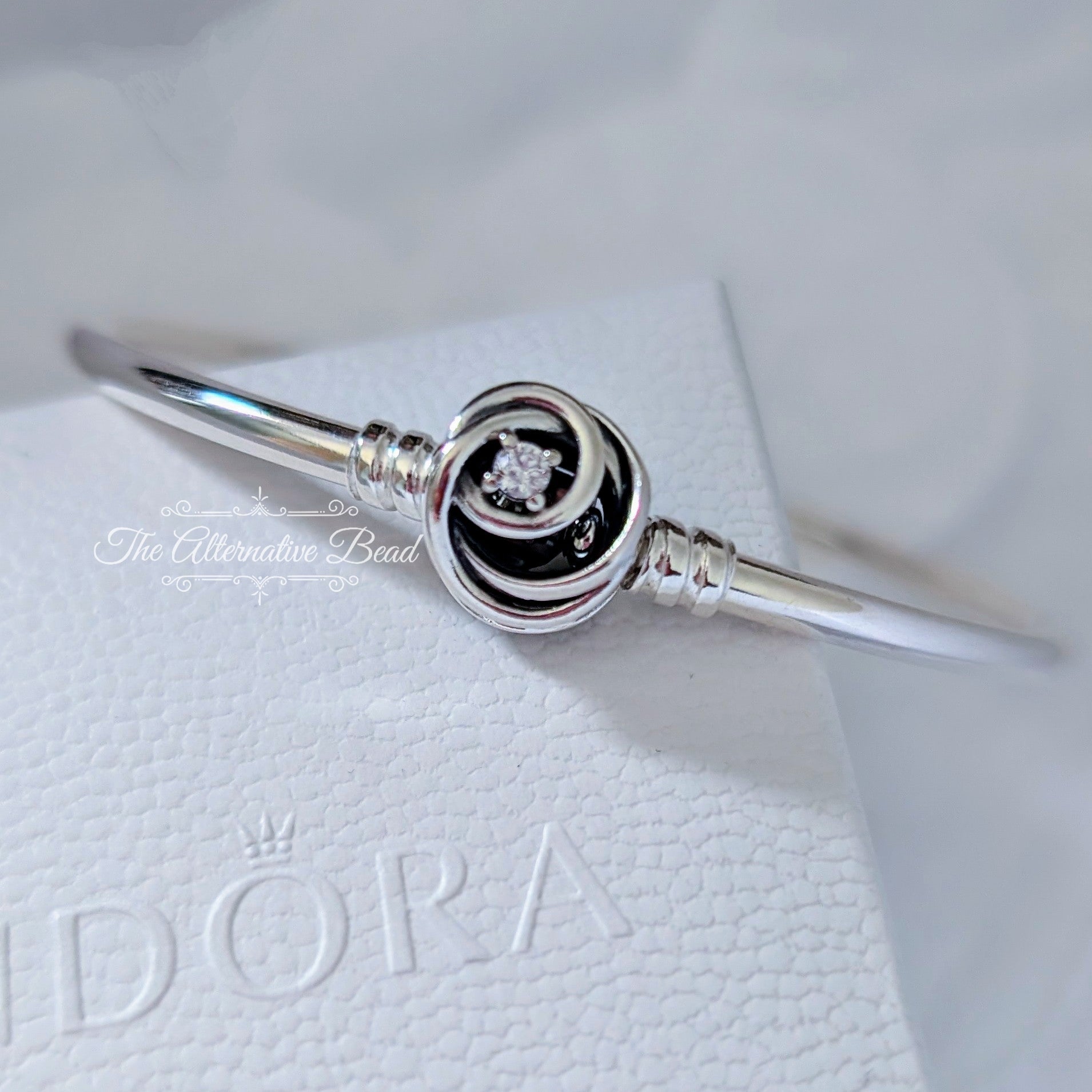 Pandora Moments Encircled Clasp Bangle silver sterling-silver Bangle by The Alternative Bead. Your official Pandora Retailer from Germany