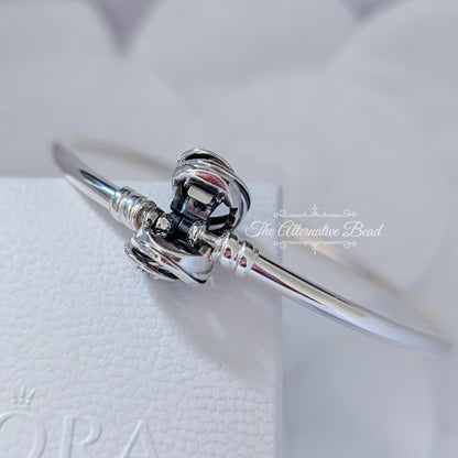 Pandora Moments Encircled Clasp Bangle silver sterling-silver Bangle by The Alternative Bead. Your official Pandora Retailer from Germany