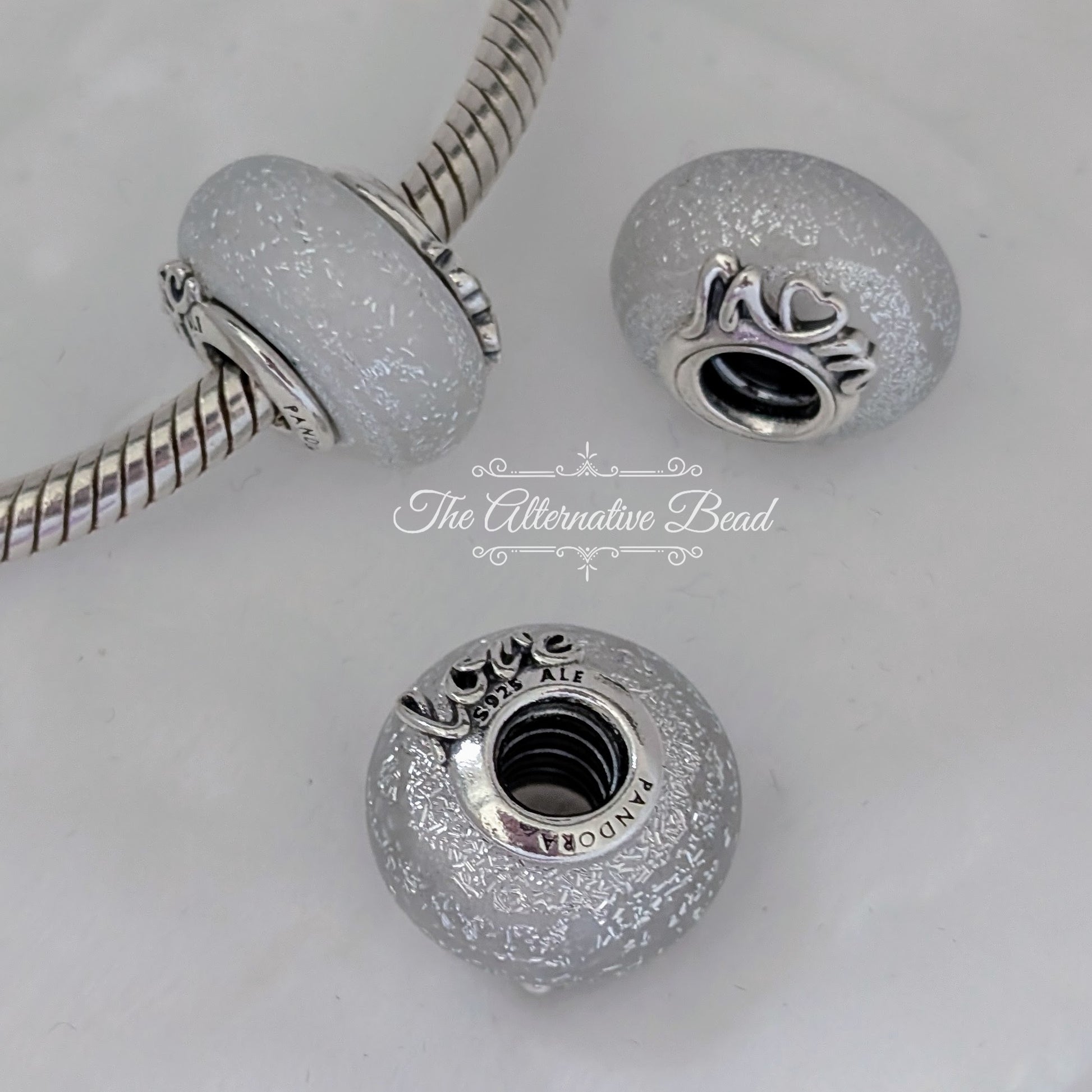 Pandora Mom and Love Murano white glass Bead by The Alternative Bead. Your official Pandora Retailer from Germany