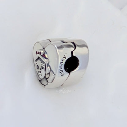 Disney x Pandora Snow White Clip red; silver; white sterling-silver; enamel Clip by The Alternative Bead. Your official Disney x Pandora Retailer from Germany