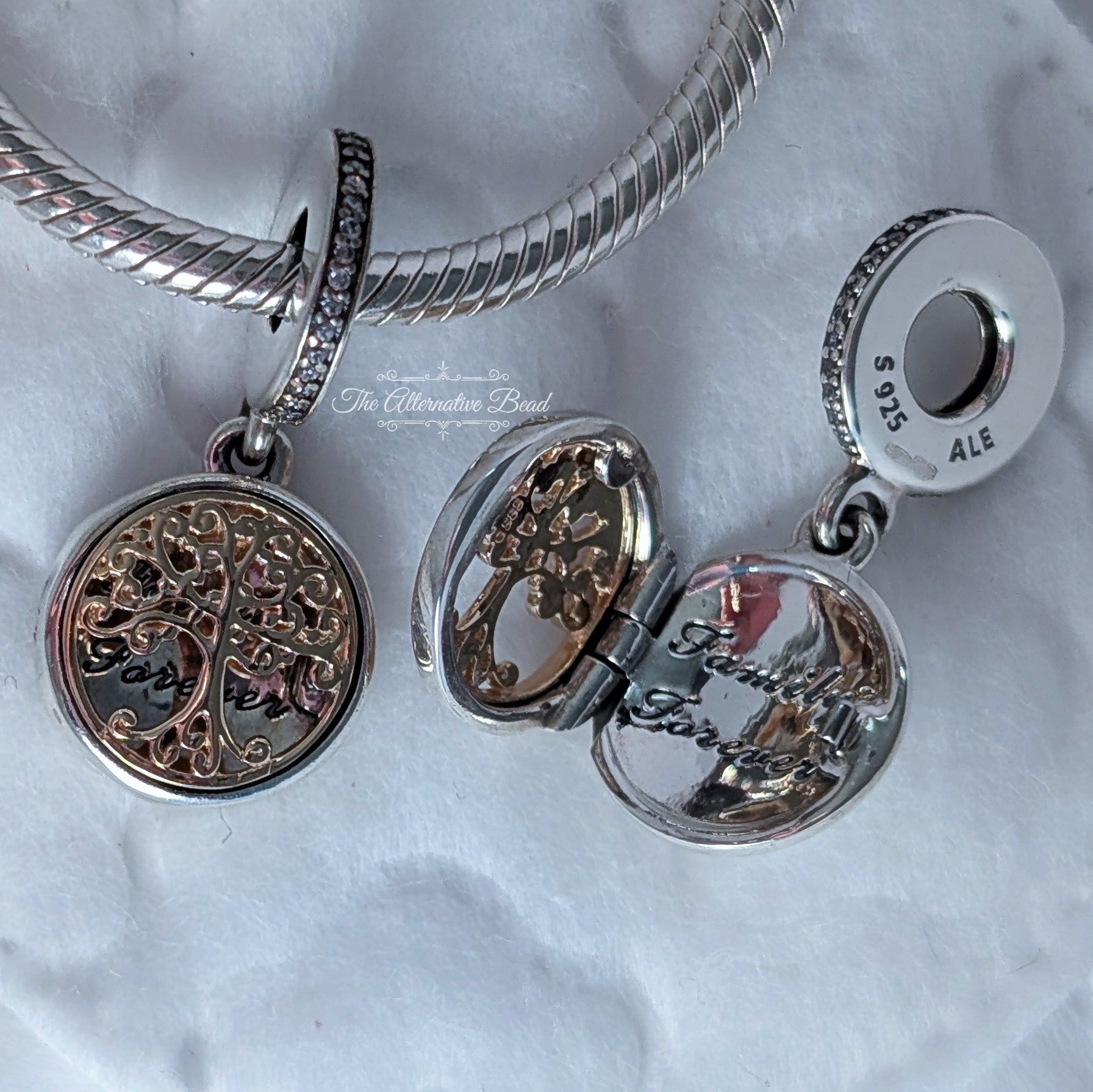 Pandora Family Roots Dangle silver; gold sterling-silver; gold Dangle by The Alternative Bead. Your official Pandora Retailer from Germany