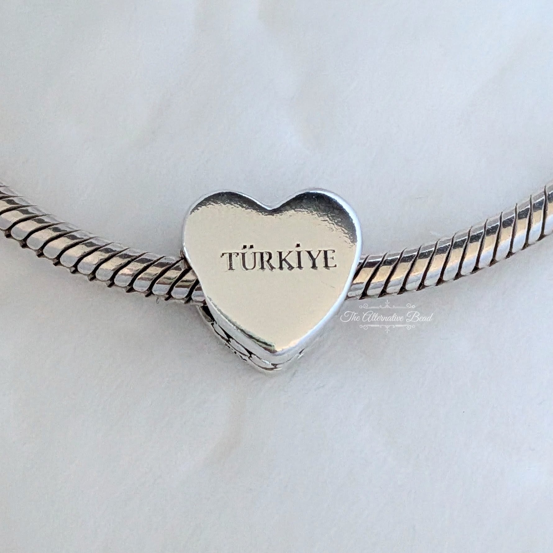 Pandora Flag of Turkey Heart Charm red; silver; white sterling-silver; enamel Dangle by The Alternative Bead. Your Jewelry Retailer from Germany