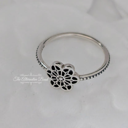 Pandora Floral Laisy Lace Silver Ring (190992)  sterling-silver Ring by The Alternative Bead. Your Jewelry Retailer from Germany