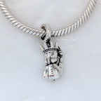 Beadscollection I love USA Charm Dangle silver; red sterling-silver Bead by The Alternative Bead. Your Jewelry Retailer from Germany