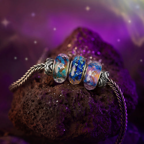 Elfbeads Dream Of Orion blue glass Bead by The Alternative Bead. Your official Elfbeads Retailer from Germany